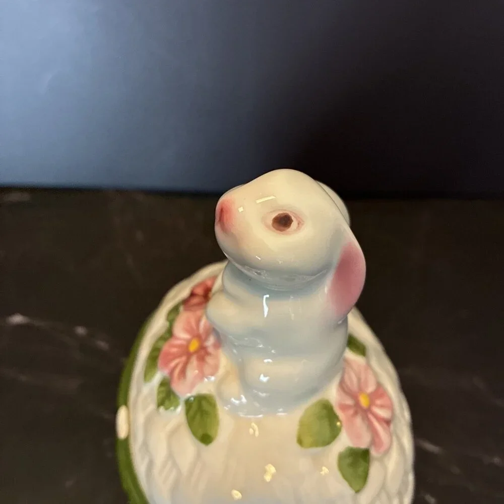 Vintage Avon Bunny Covered Trinket Box Hand Painted Brazil Easter Decor 1982